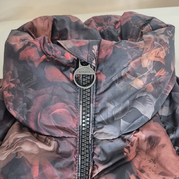 Athleta Downtown Jacket Floral Printed Down Puffer Coat - Size XXS - Picture 10 of 16